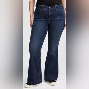 Flare High-Rise Jean